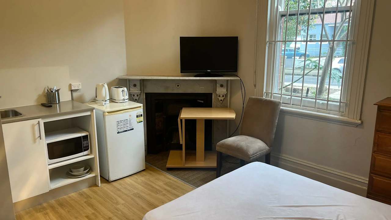 Furnished room studio flat for rent