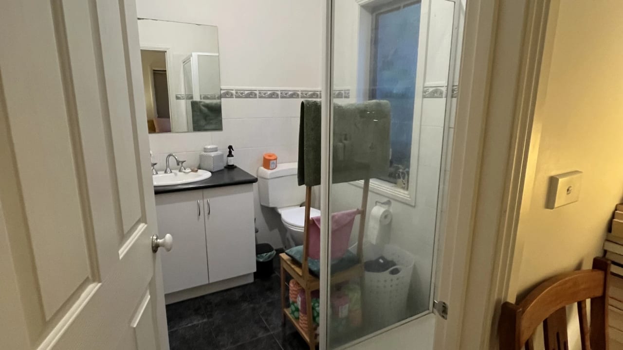 Unfurnished room with own bathroom