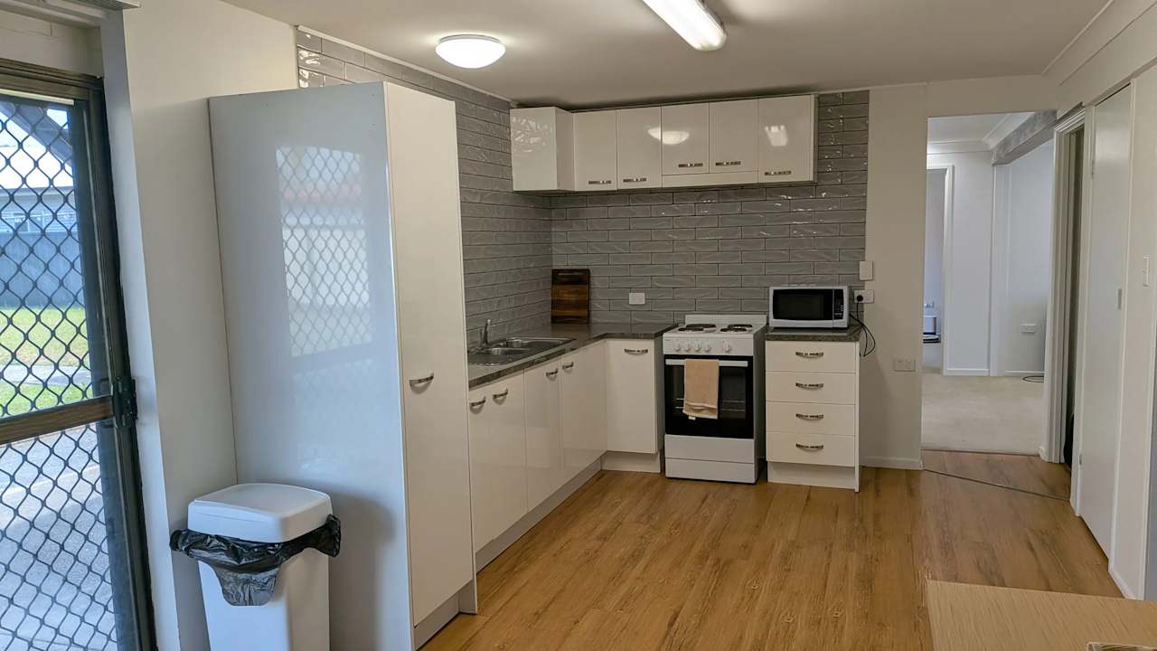 Room in a share house