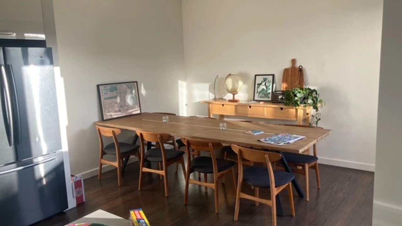 Furnished room in a share house