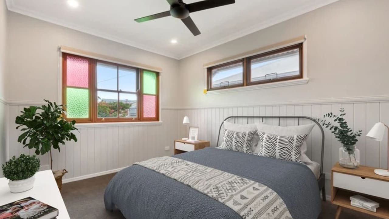 Room in a share house