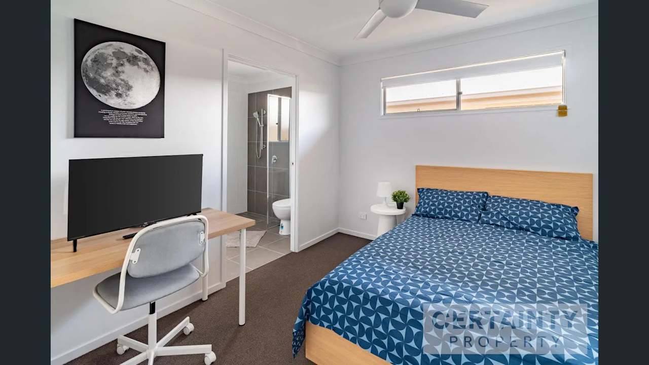 Furnished room with own bathroom