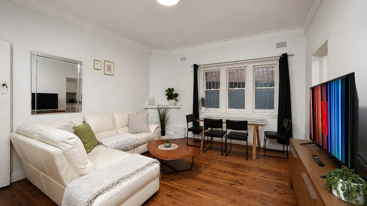 Whole property with 2 rooms for rent