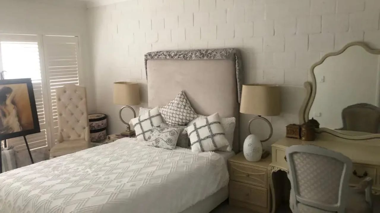 Furnished room with ensuite in a share house