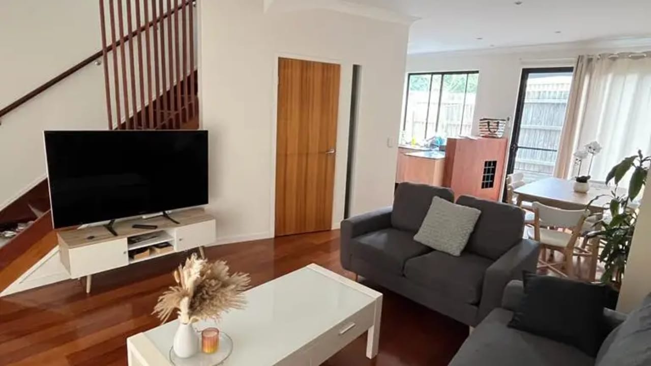 Furnished room with ensuite in a share house