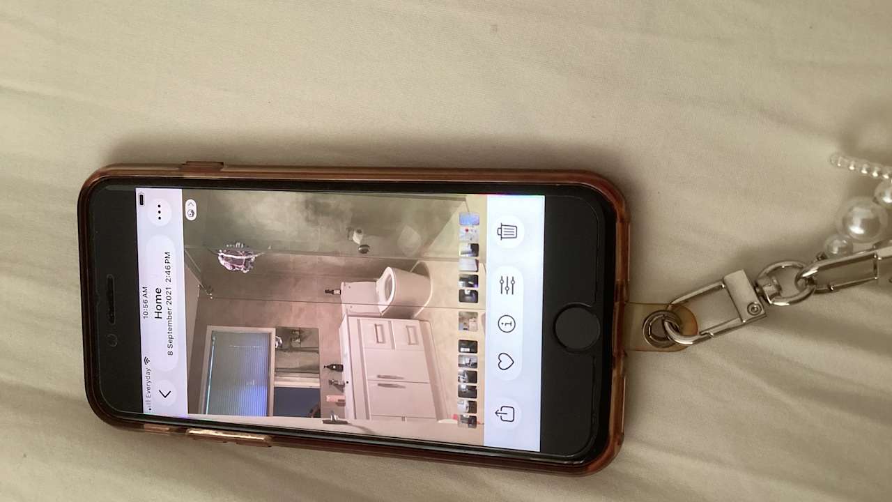 Furnished room in a share house