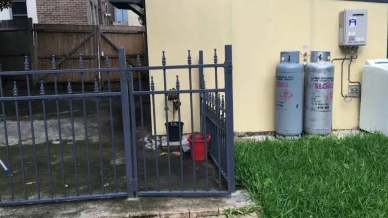 Furnished room granny flat for rent