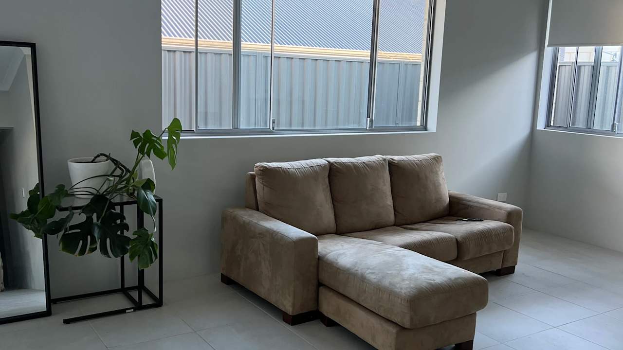 Furnished room with own bathroom