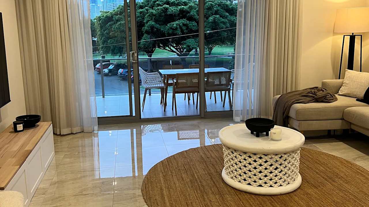 Furnished room with ensuite in a flatshare