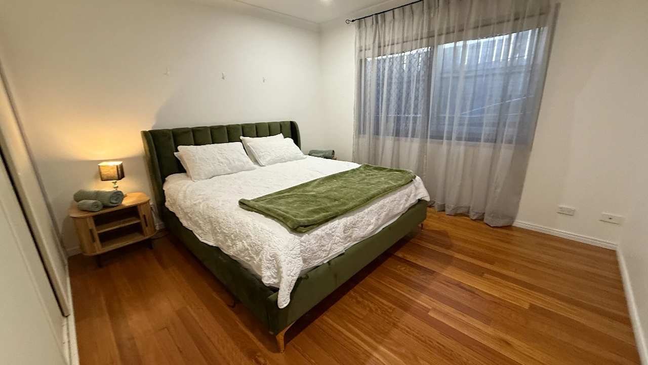 Furnished room with own bathroom