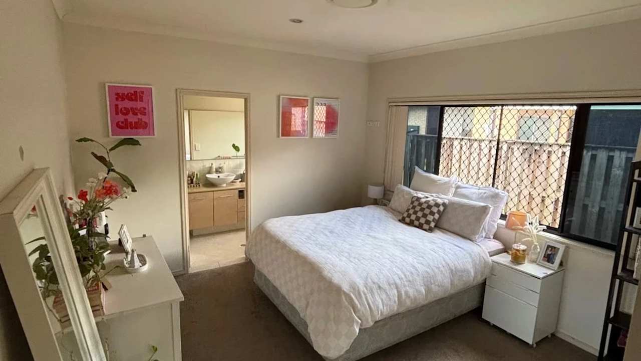 Unfurnished room with ensuite in a share house