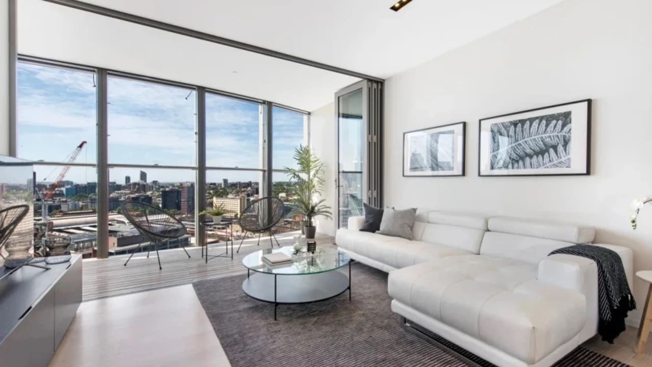 Furnished room in a flatshare