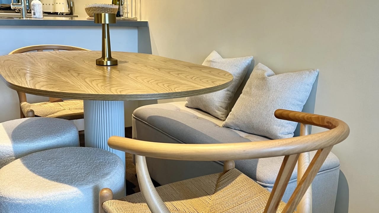 Furnished room with ensuite in a flatshare