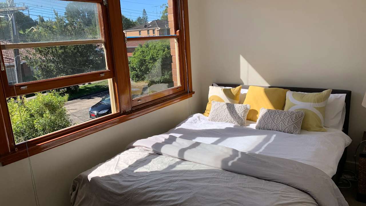 Furnished room in a share house