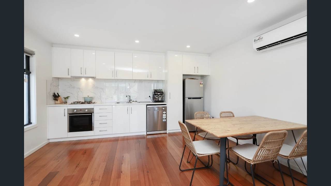Unfurnished room with own bathroom