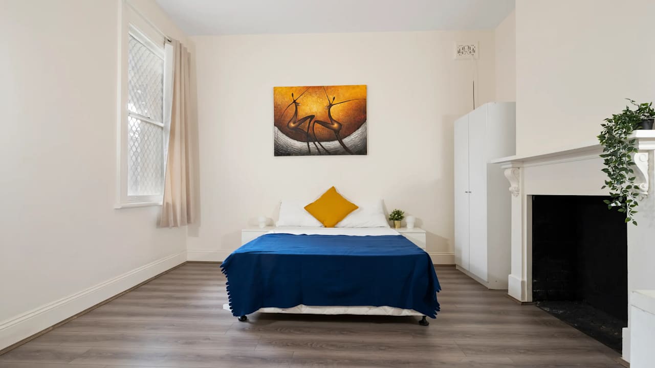 Furnished room with own bathroom