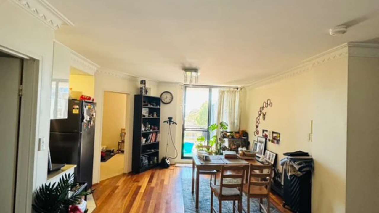 Unfurnished room with own bathroom