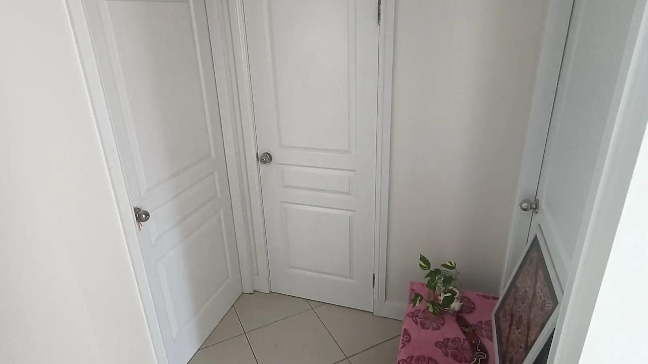 Unfurnished room with own bathroom