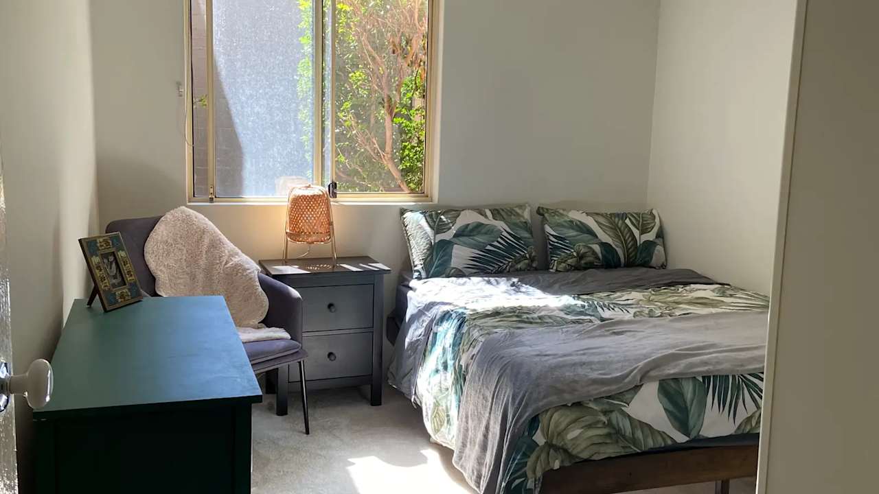 Furnished room with own bathroom