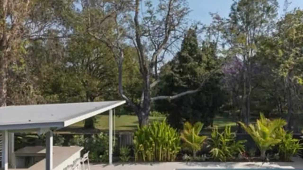 Furnished room with ensuite in a share house