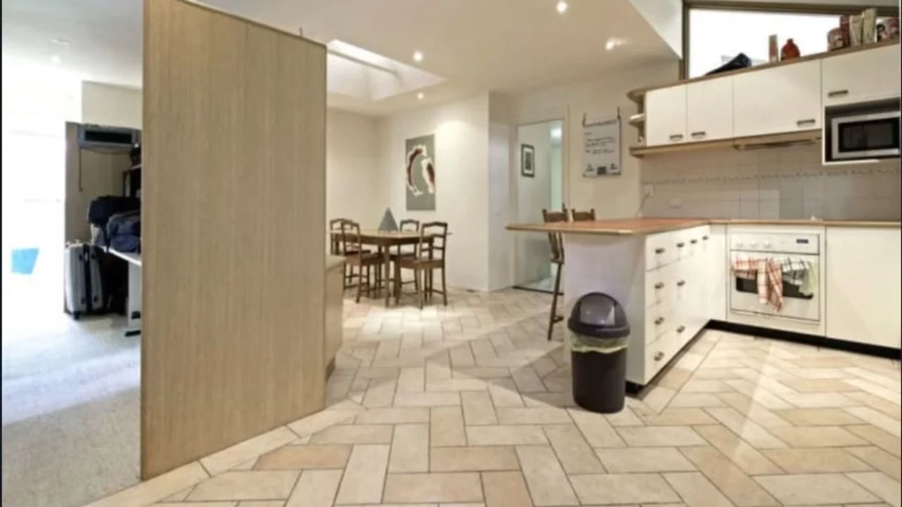 Unfurnished room in a share house