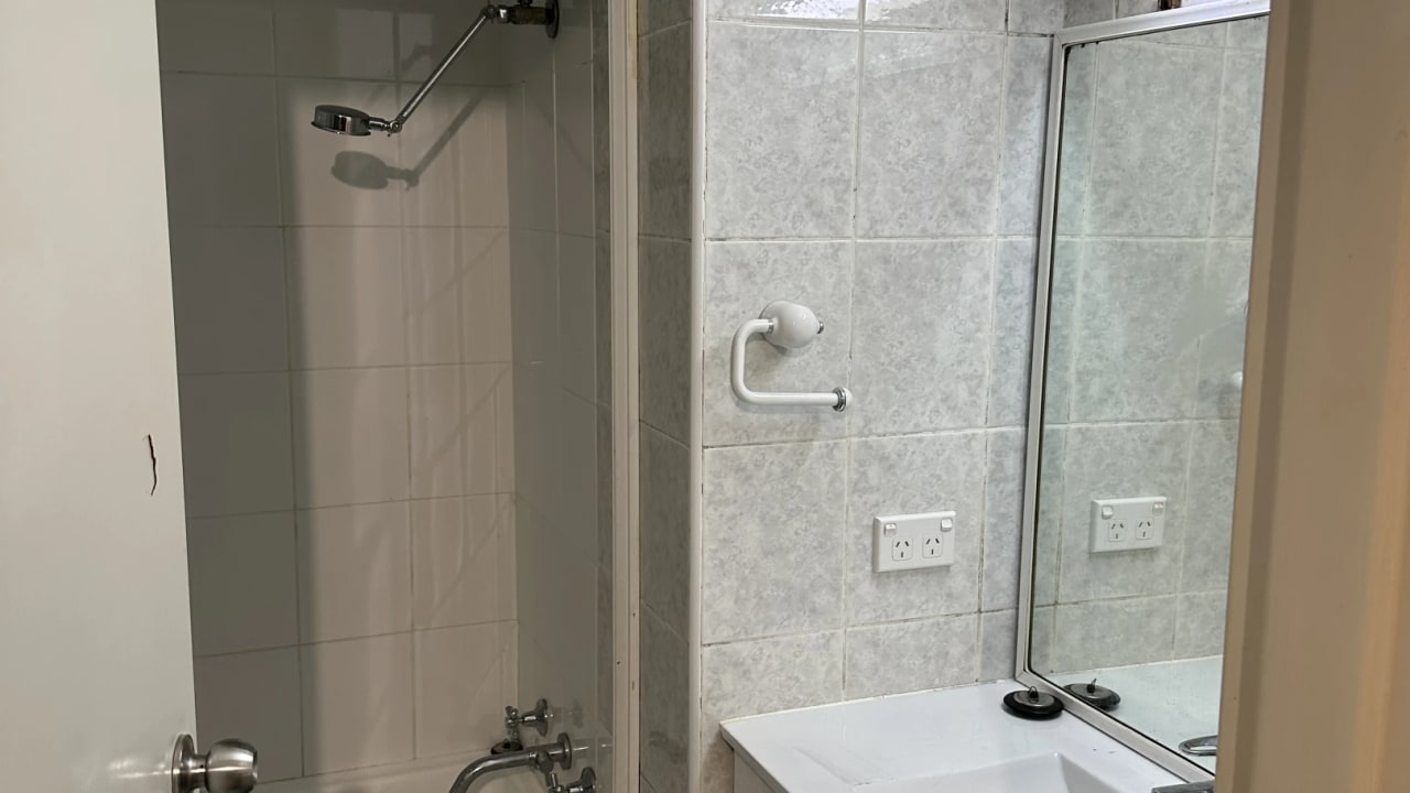 Furnished room with own bathroom