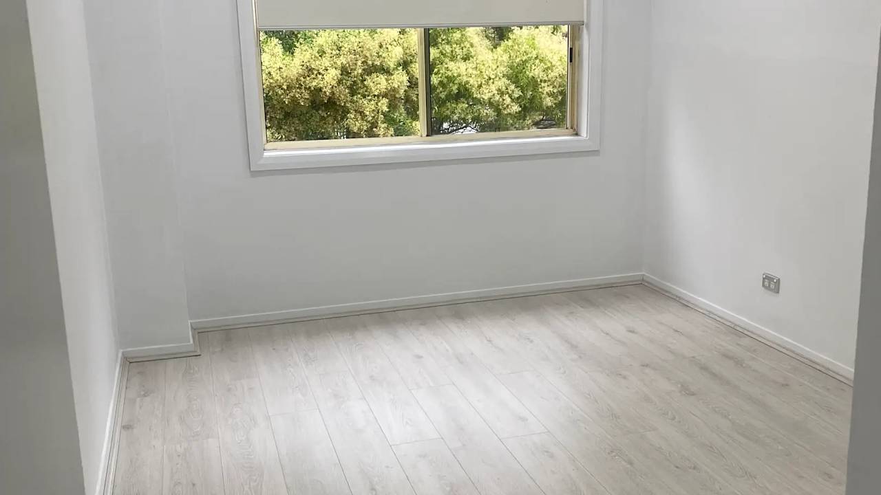 Room in a share house