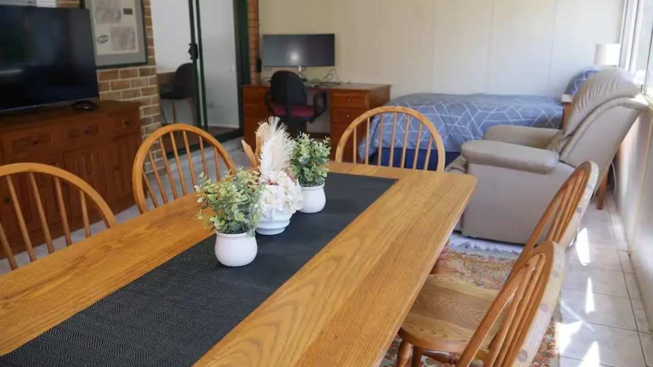 Whole property with 4 rooms for rent