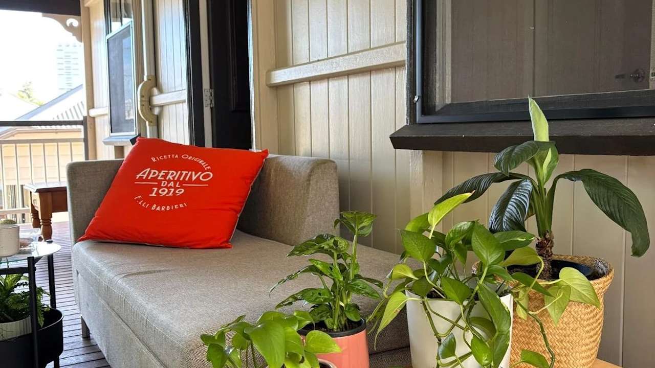 Furnished room with ensuite in a share house