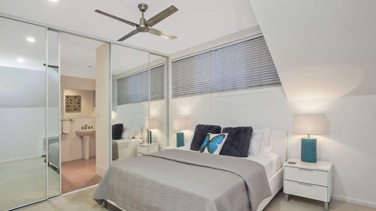 Room with ensuite in a share house