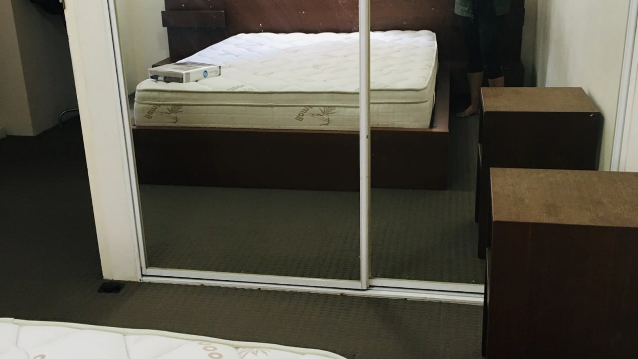 Furnished room with ensuite in a flatshare