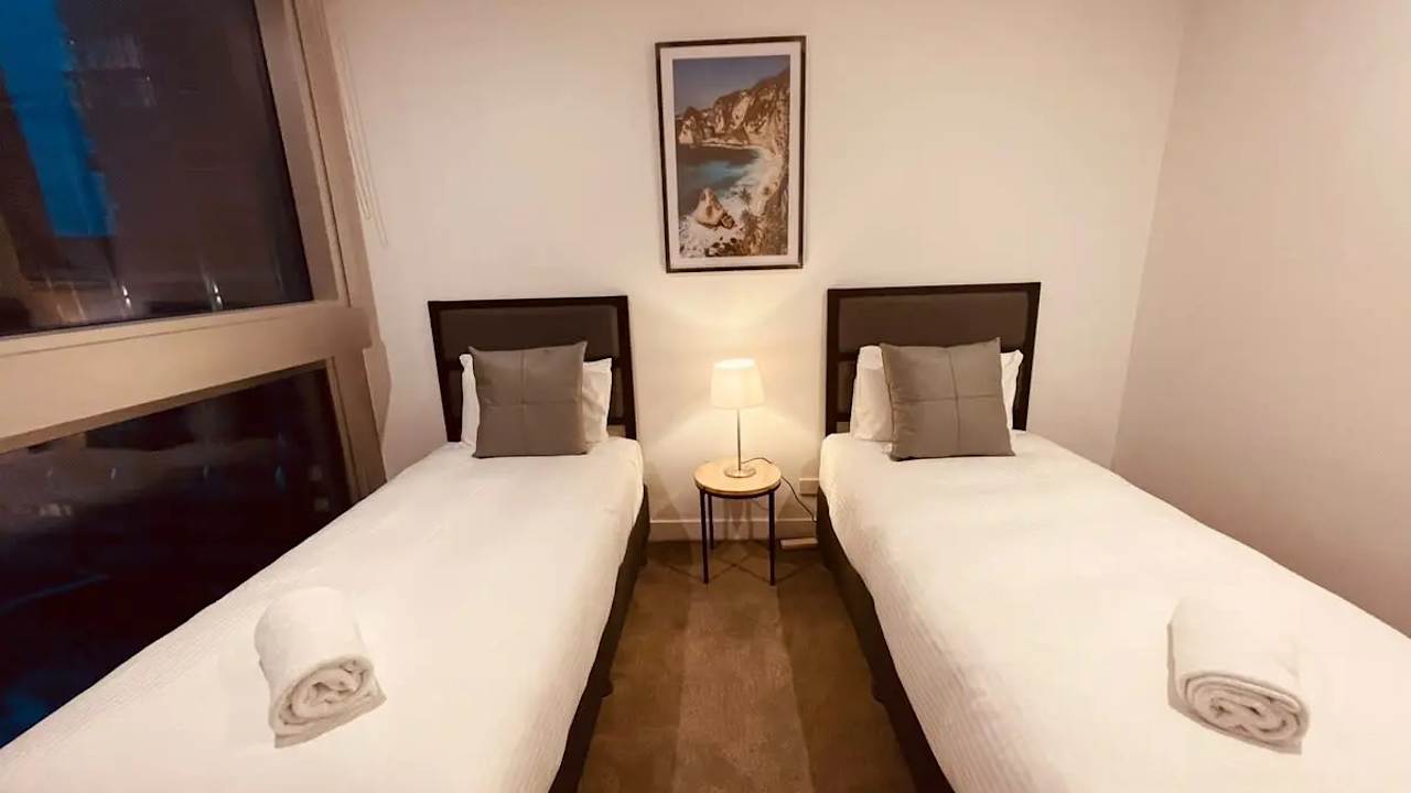 Whole property with 2 rooms for rent