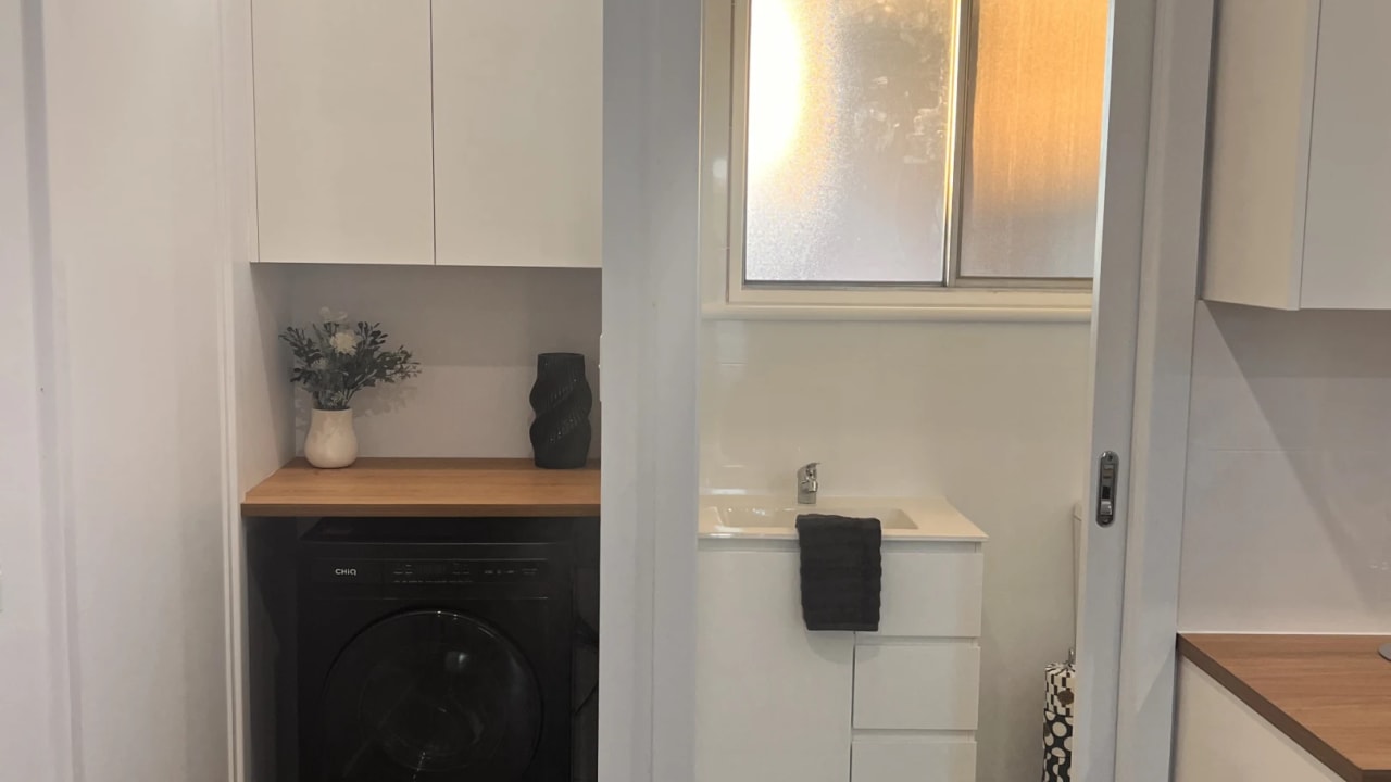 Furnished room with own bathroom