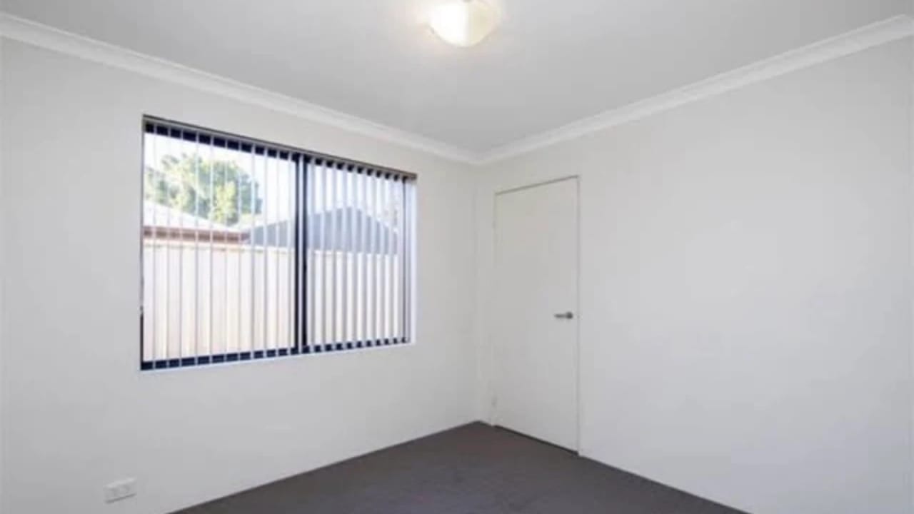 Unfurnished room in a share house