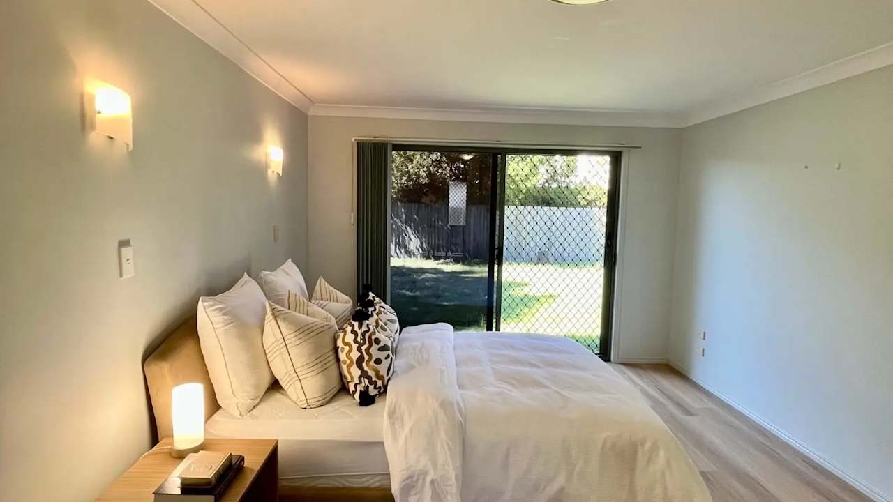 Furnished room with ensuite in a share house