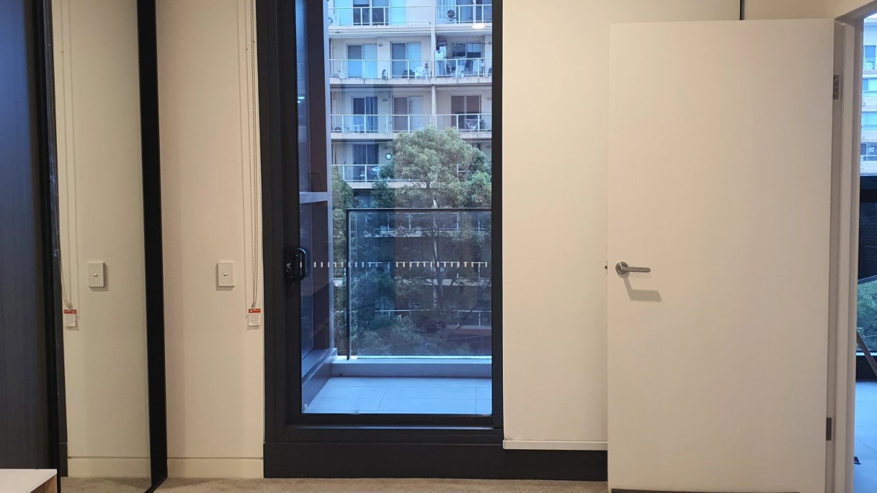 Room with ensuite in a flatshare
