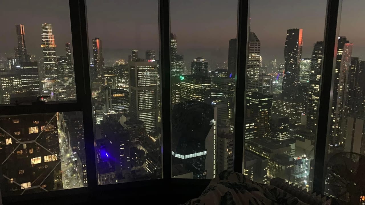 Furnished room with own bathroom