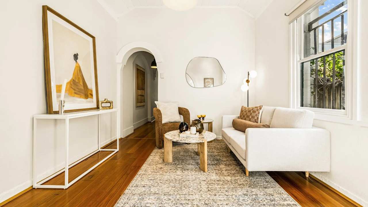 Unfurnished room in a share house