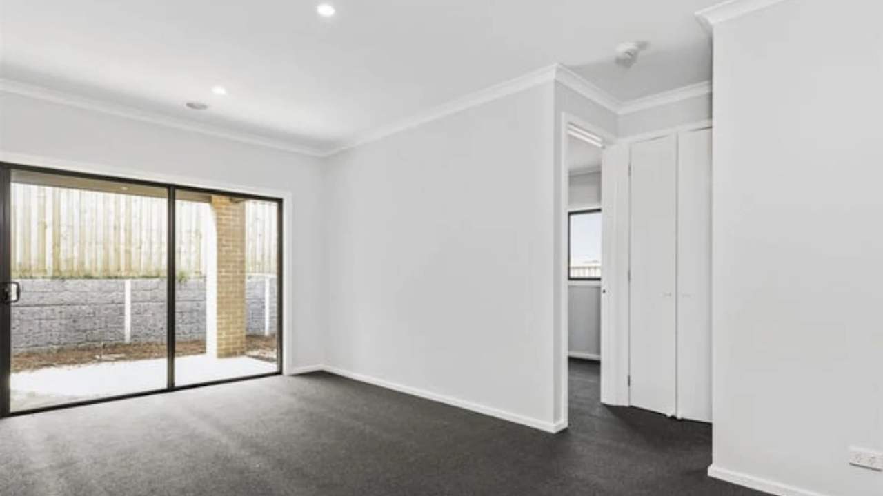Room in a share house