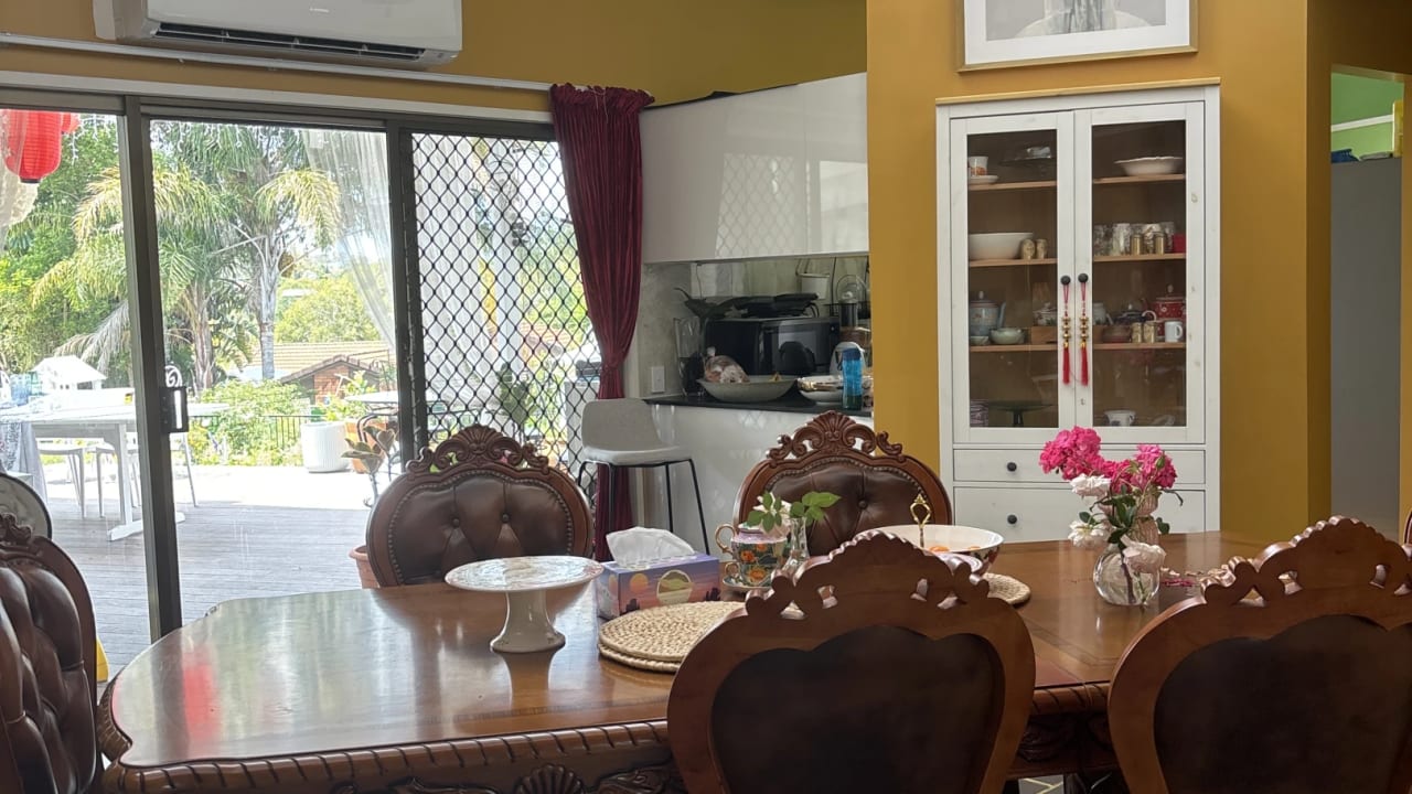 Furnished room with own bathroom