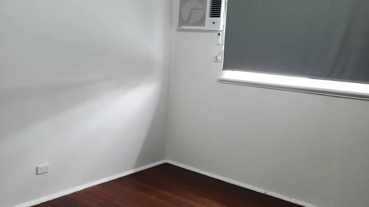 Unfurnished room in a share house