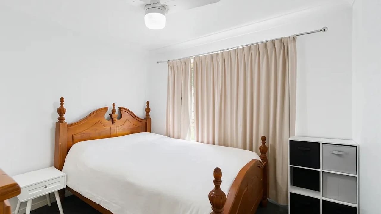 Unfurnished room with own bathroom