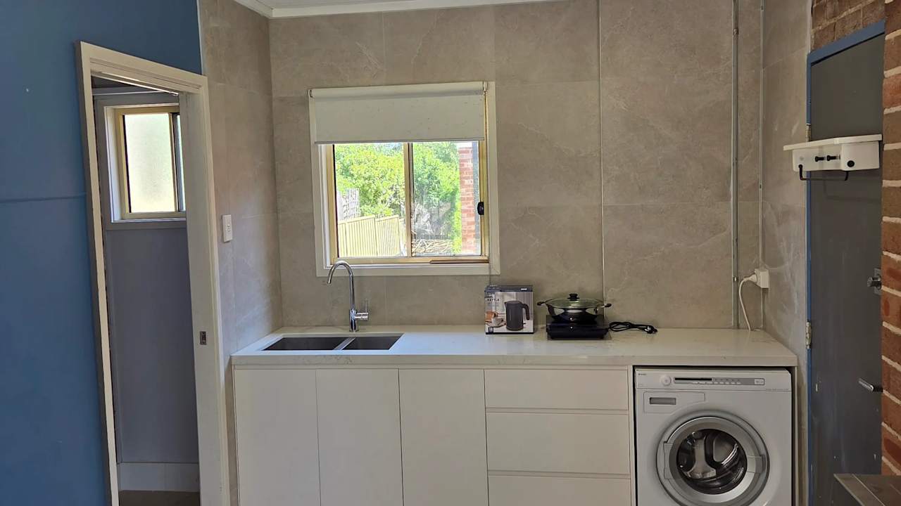 Furnished room granny flat for rent