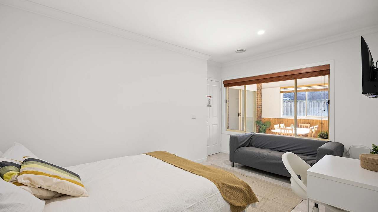 Furnished room with ensuite in a share house