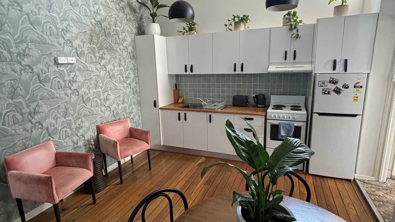 Whole property with 2 rooms for rent