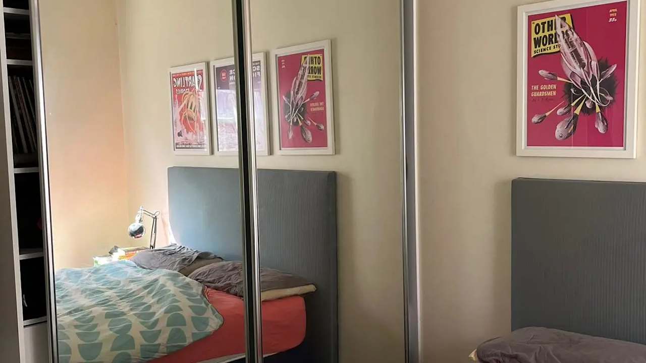 Unfurnished room in a share house