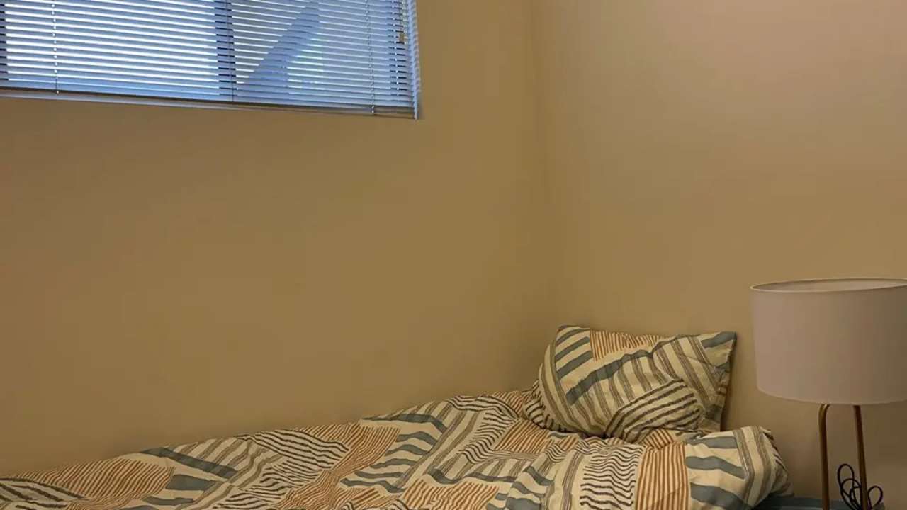 Furnished room in a share house