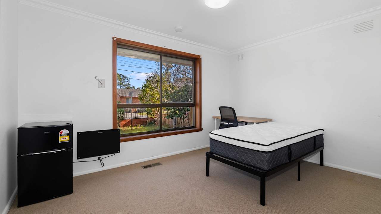 Furnished room with ensuite in a share house