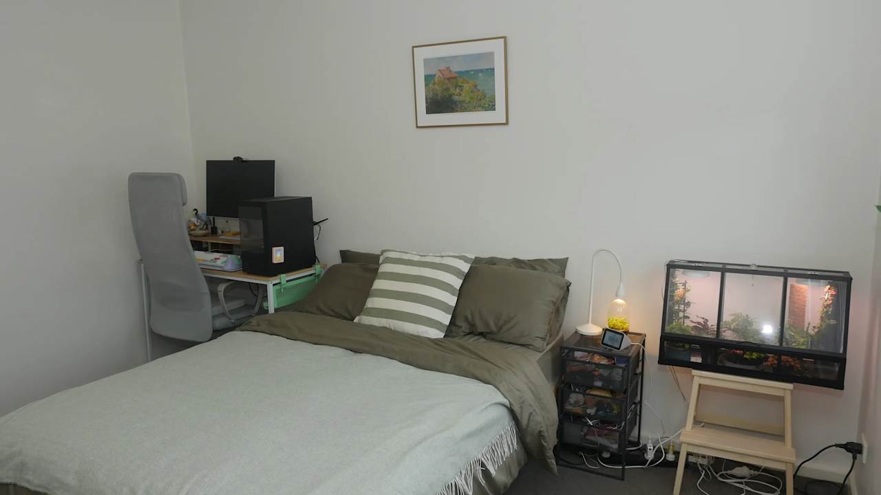 Unfurnished room in a share house