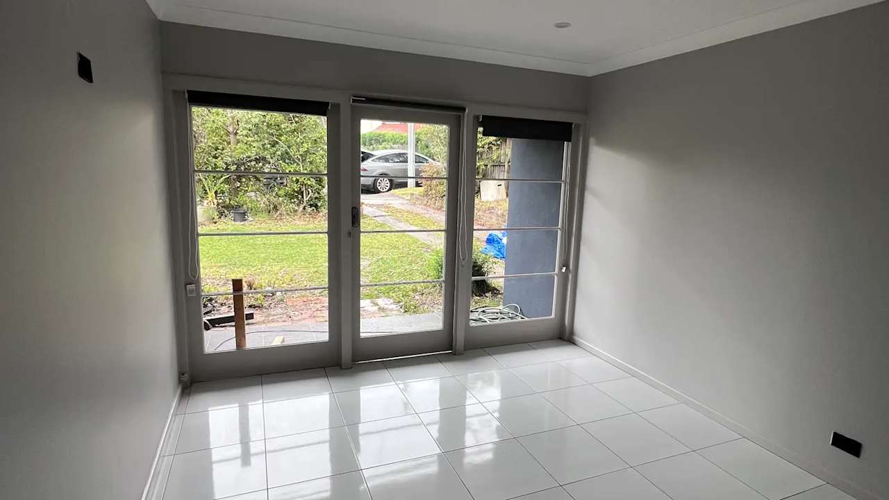 Whole property with 2 rooms for rent
